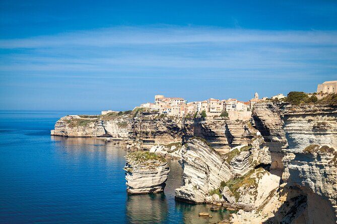 Discovery of Lavezzi Islands from Bonifacio - An Authentic Journey on the Waters of Corsica