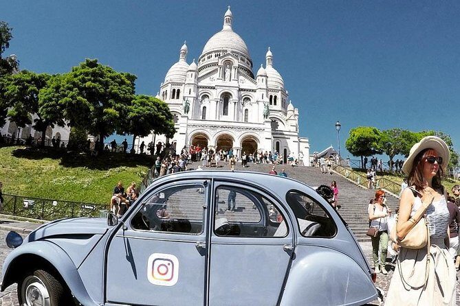 Discovery of Montmartre in a 2CV - 45 min - Why You Should Consider This Tour