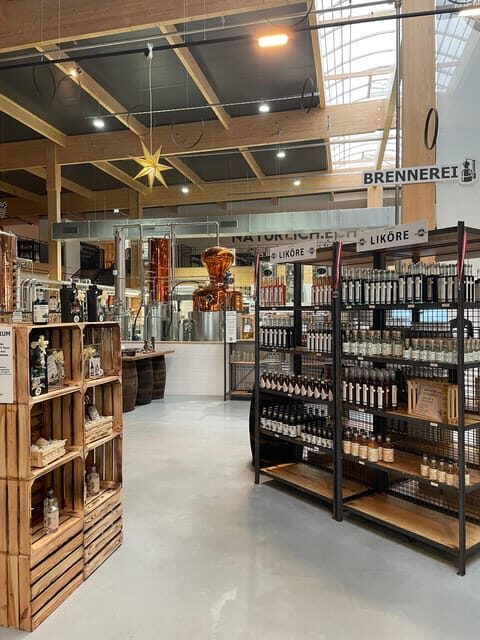 Distillery tour with guide! - An In-Depth Look at the Distillery Tour Experience