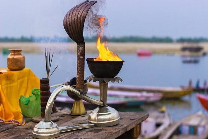 Divine Ganga Aarti in Haridwar and Rishikesh Tour - Key Points