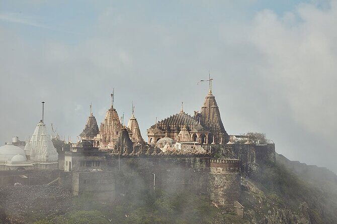 Divine Hills and Temples: Palitana Jain Temple Trekking Tour - Why This Tour Is a Great Choice