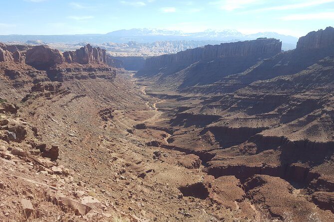 Do it like a local! Drive a canyon in the comfort of your personal SUV! - The Practical Details