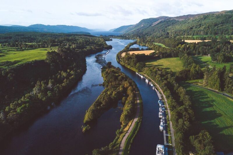 Dochgarroch: Loch Ness and Caledonian Canal 2-Hour Cruise - Authenticity and Personal Touches