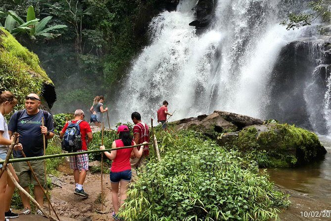 Doi Inthanon National park and 2 hours hiking with private tour - Why This Tour Offers Great Value for Travelers
