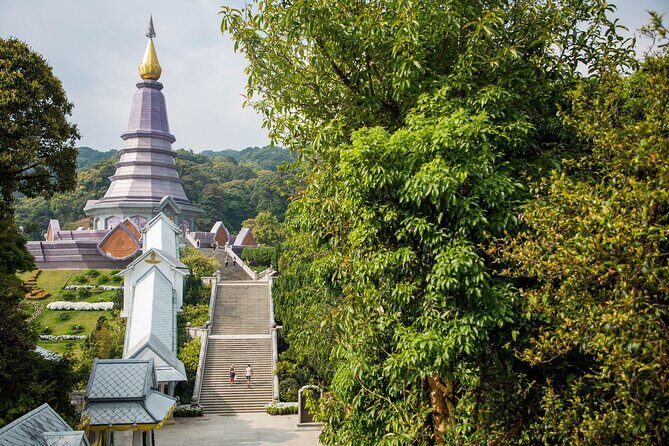 Doi Inthanon National Park Eco-Friendly Full Day Tour - The Waterfalls and Natural Beauty