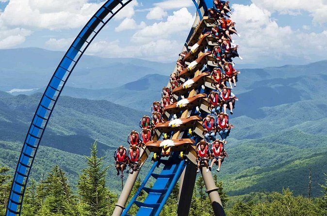 Dollywood Day Trip from Nashville - Who Will Love This Tour?