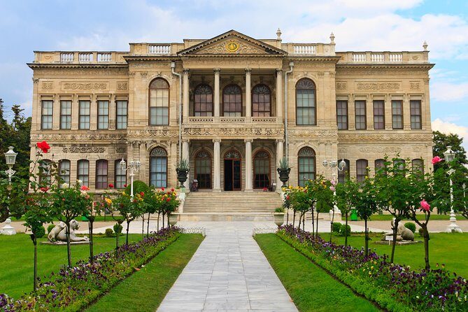Dolmabahce Palace Tour in Istanbul - The Sum Up