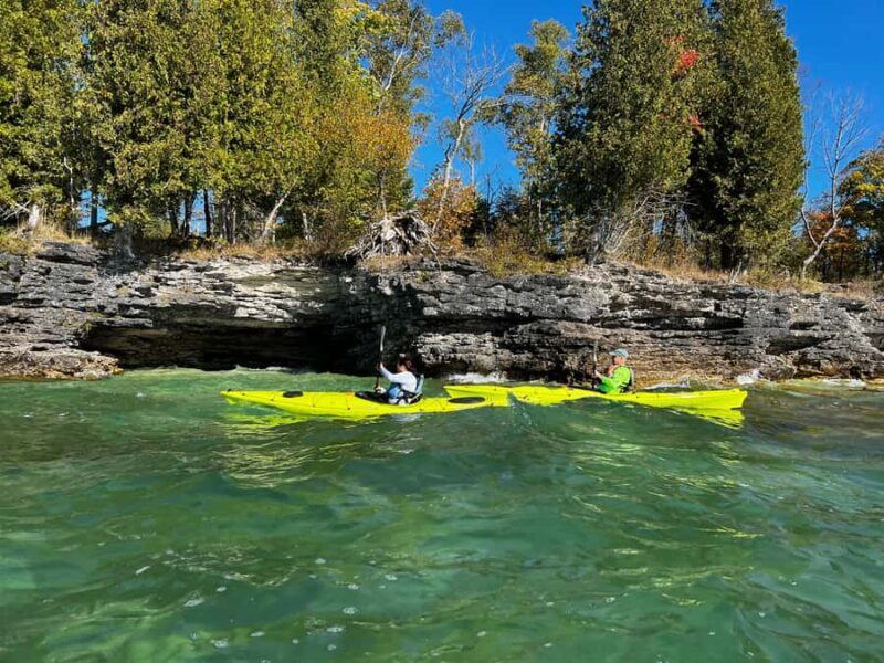 Door County: Cave Point & Whitefish Dunes Kayak Tour - An In-Depth Look at the Door County Kayak & Hike Experience