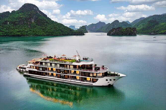 Dora Cruise Luxury 5 Star in Halong & Lan Ha Bay 2 Days 1 Night - Who Will Love This Tour?