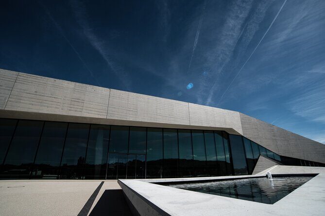 Dordogne Day Tour : Prehistory and The Art of the Caves from Sarlat - What the Reviews Say About Guides and Atmosphere