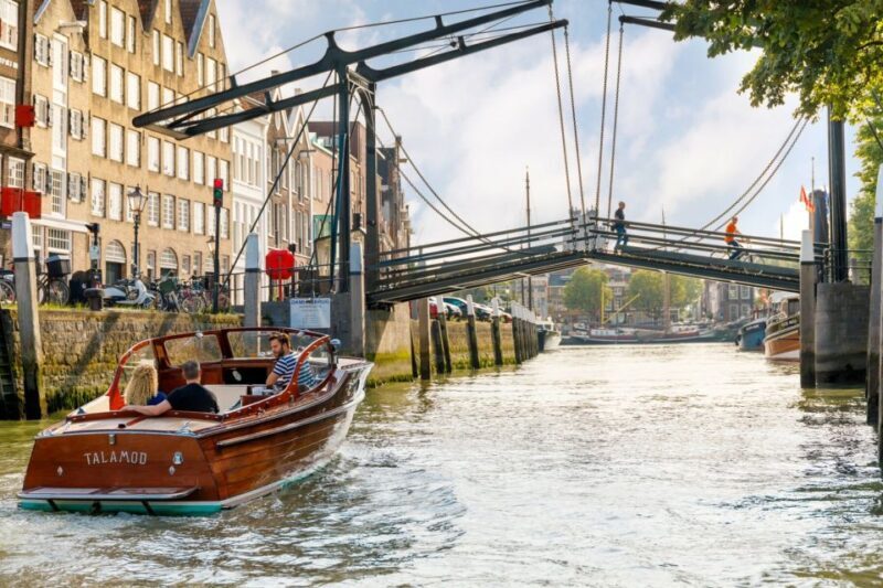 Dordrecht: City Walking Tour with Boat Ride - Frequently Asked Questions