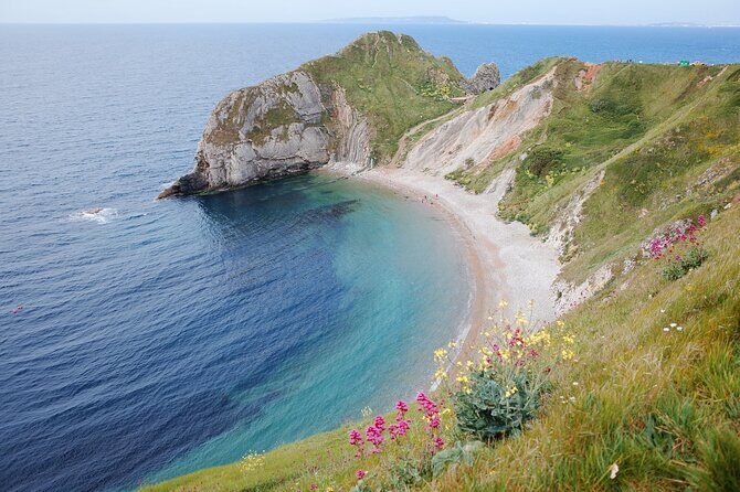 Dorset Tour App, Hidden Gems Game and Big Britain Quiz (7 Day Pass) UK - An In-Depth Look at the Dorset Self-Guided Tour