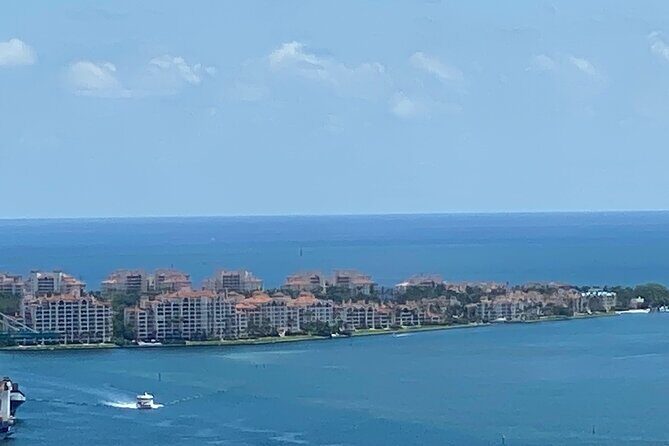 Double Decker City tour & 75 Min Miami Cruise Millionaire homes - Practical Details and Tips