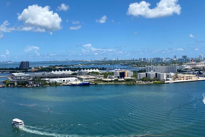 Double Decker City tour & 75 Min Miami Cruise Millionaire homes - FAQ
