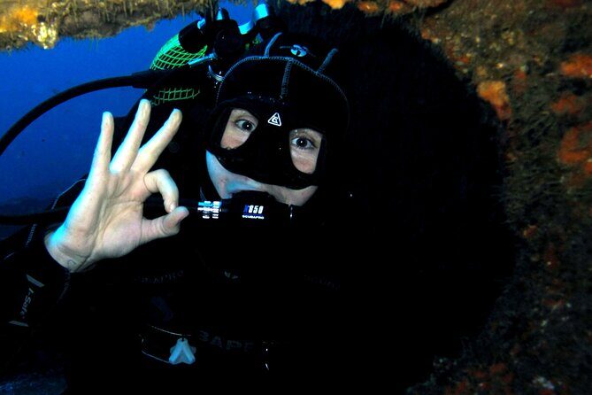 Double Scuba Diving - Exploring the Dive Sites and Marine Life