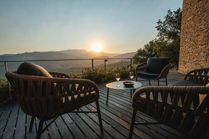 Douro Luxury - Douro Private Cruise with Premium Winery and Restaurant - Key Points