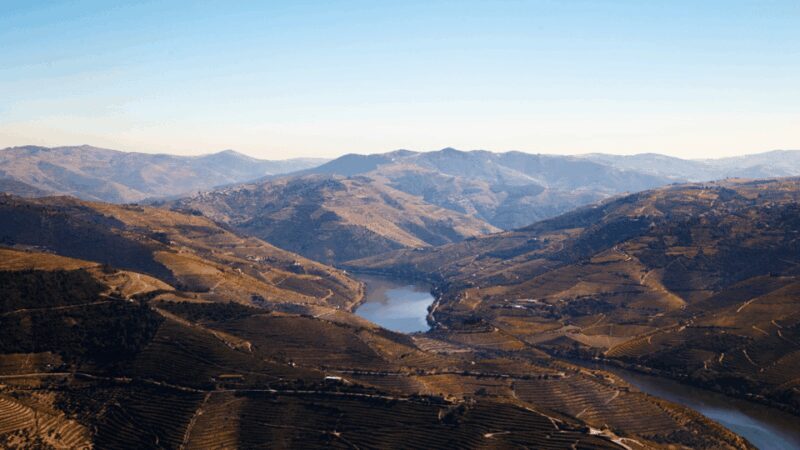 Douro Valley : Exclusive and Sustainable experience - FAQs