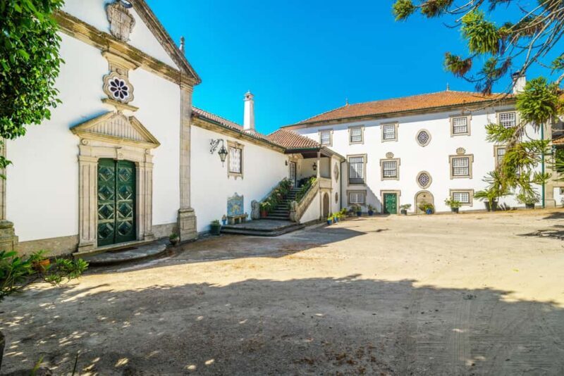 Douro Valley: Quinta Santa Júlia Tour, Wine Tasting & Lunch - The Sum Up