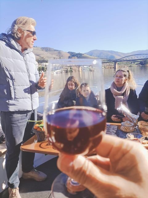 Douro: Wine Tasting and river cruise Experience - Key Points