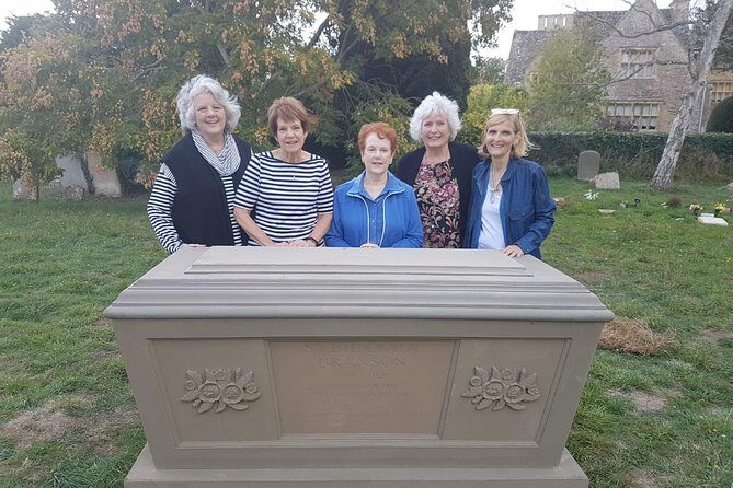 Downton Abbey and Castle Taxi Tour from London with Hotel Pickup - The Sum Up