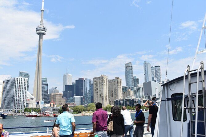 Downtown Toronto Walking Tour and Optional Harbour Cruise - A Closer Look at the Experience