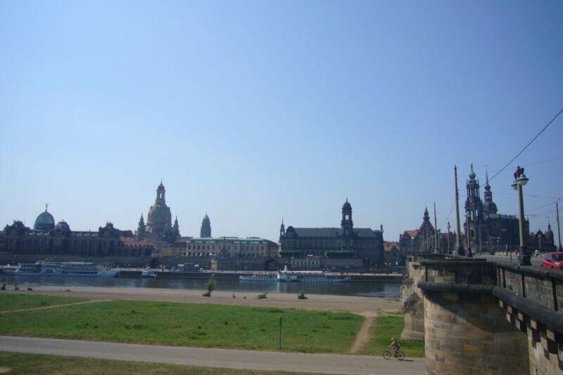 Dresden: Elbe Valley Guided Segway Tour - FAQ