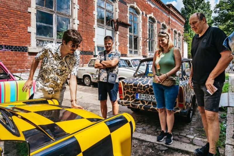 Dresden: Guided Sightseeing Tour in Classic Trabi Car - Key Points