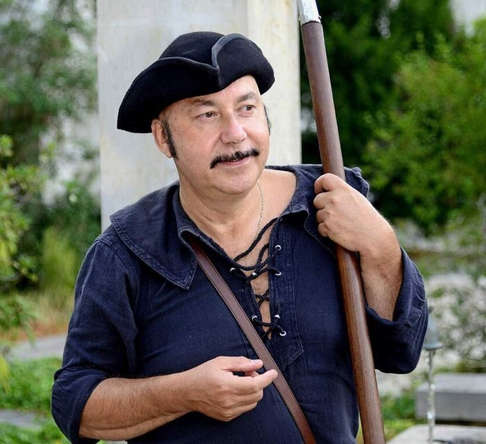 Dresden: Tour of the Baroque Quarter with a Night Watchman - Key Points