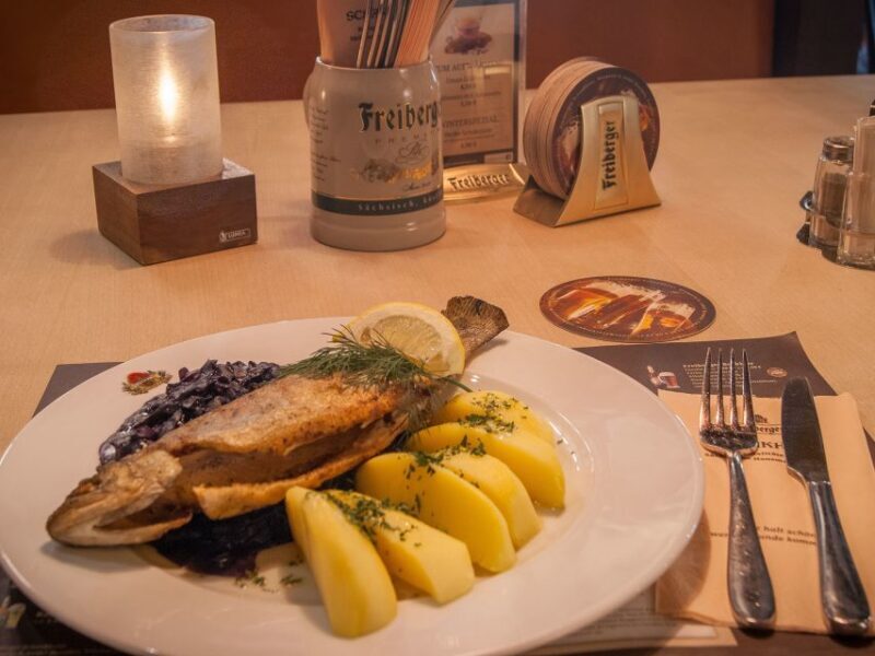 Dresden: Walking Tour with a Night Watchman and Meal - FAQ