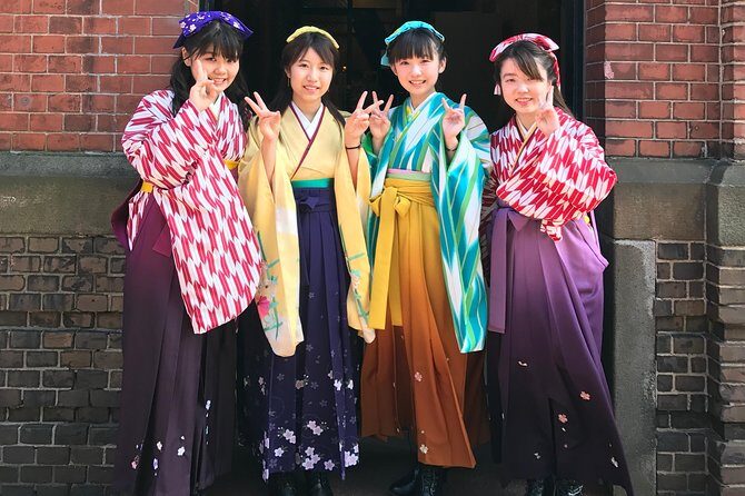 Dress Up High-Quality Hakama Kimono and 30-min Rickshaw Tour - The Sum Up