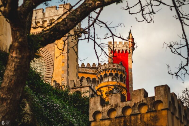 Drive Yourself: Pena Palace, Quinta da Regaleira, Beaches - Key Points