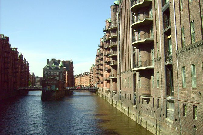 Driverguide Tour Hamburg - Practical Details and Considerations