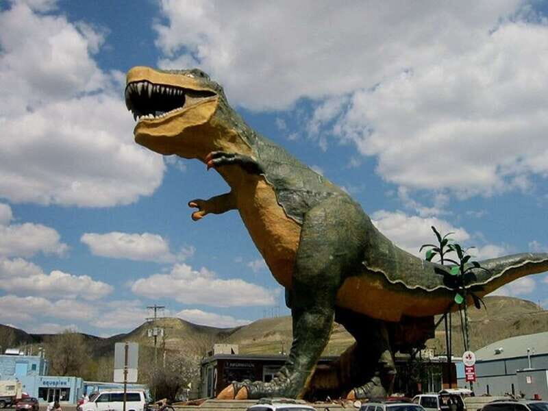 Drumheller: Bad Land & Dinosaur Museum Tour from Calgary - How the Tour Offers Value