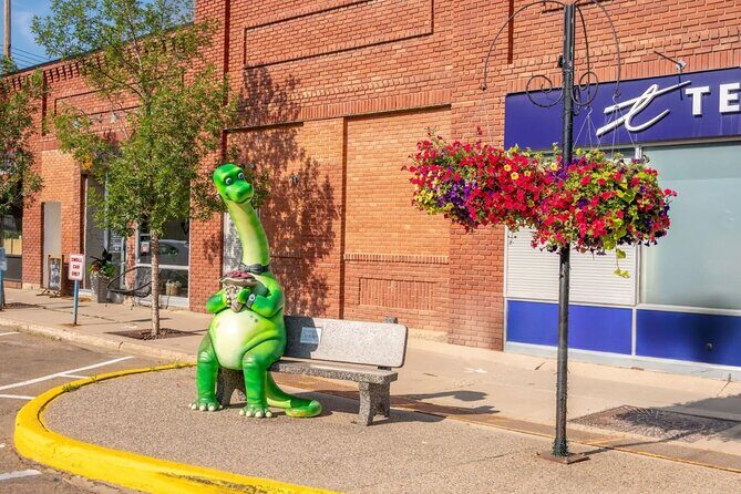 Drumheller Day Trip Museum, Dinosaurs and Historic Sites - The Itinerary Breakdown: What You Can Expect