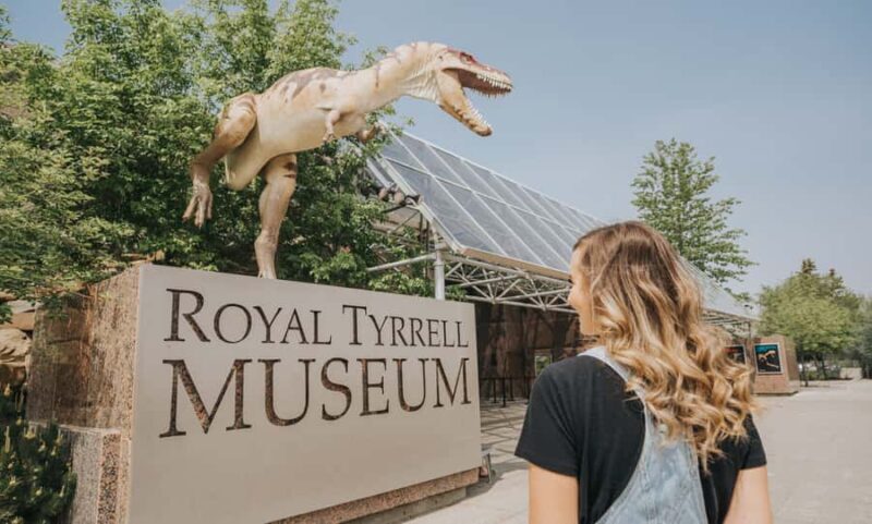 Drumheller: Dinosaurs, Museum, & Hoodoos Day Tour - A Closer Look at the Itinerary