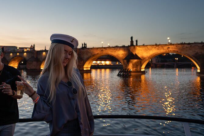 Drunken Monkey Prague Boat Party w/ 2hr Open Bar to Duplex Club - Final Thoughts