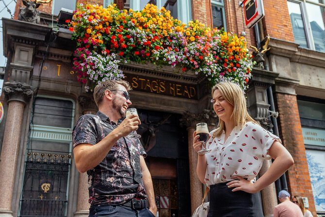 Dublin Private Walking Food Tour With Locals with 10 Tastings - Key Points