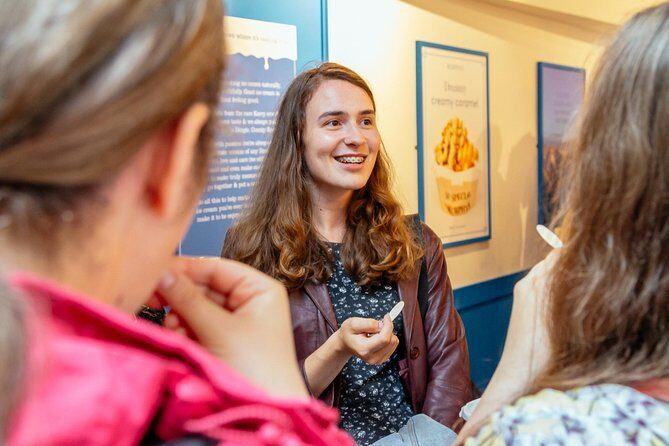 Dublin Private Walking Food Tour With Locals with 10 Tastings - Tour Breakdown: What to Expect