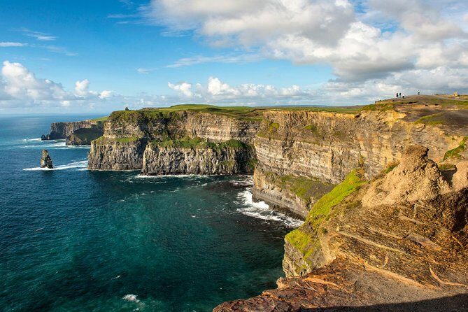 Dublin to Cliffs of Moher, including Wild Atlantic Way and Galway - FAQs
