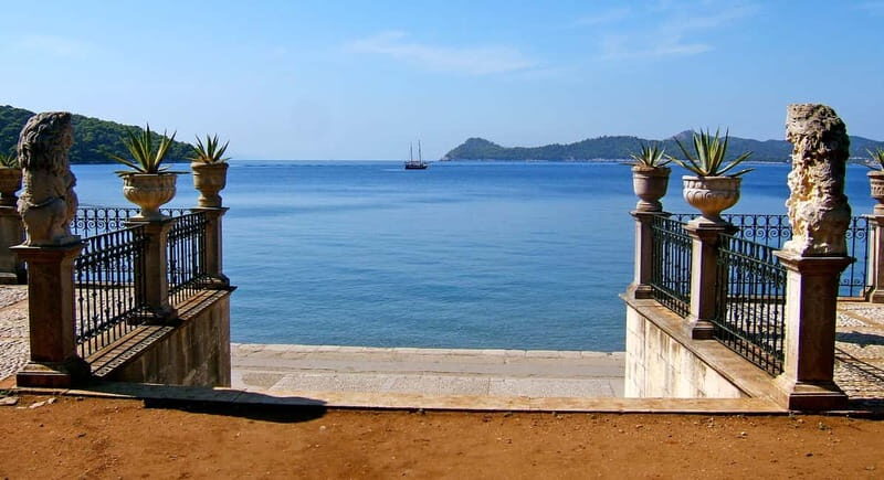 Dubrovnik: 3 Island Boat Tour with Lunch and Guide - Authentic Insights & Tips