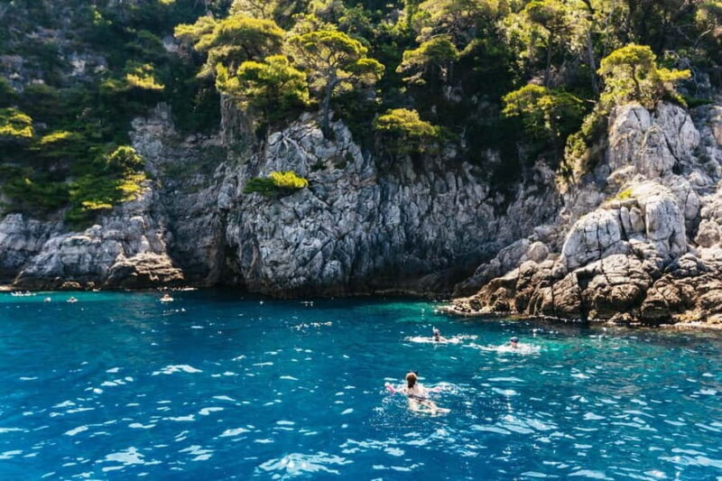 Dubrovnik: Blue Cave and Elafit Small Group Boat Exploration - Key Points