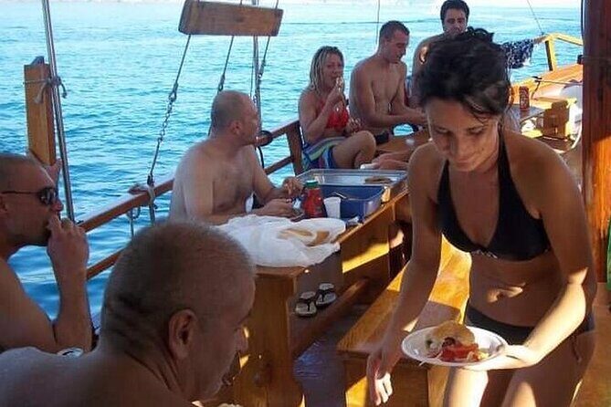 Dubrovnik: Blue Cave & Elaphiti islands & Optional Lunch Onboard - What to Pack and Wear