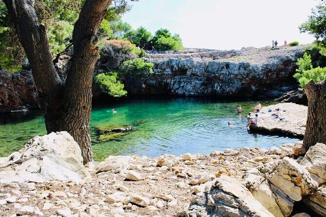 Dubrovnik Boat Tour: Lokrum Island, Betina Cave & St.Jacobs Beach - The Experience: A Dive into the Details