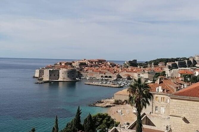 Dubrovnik City Tour with History, Photos & Round Trip Ride - Key Points