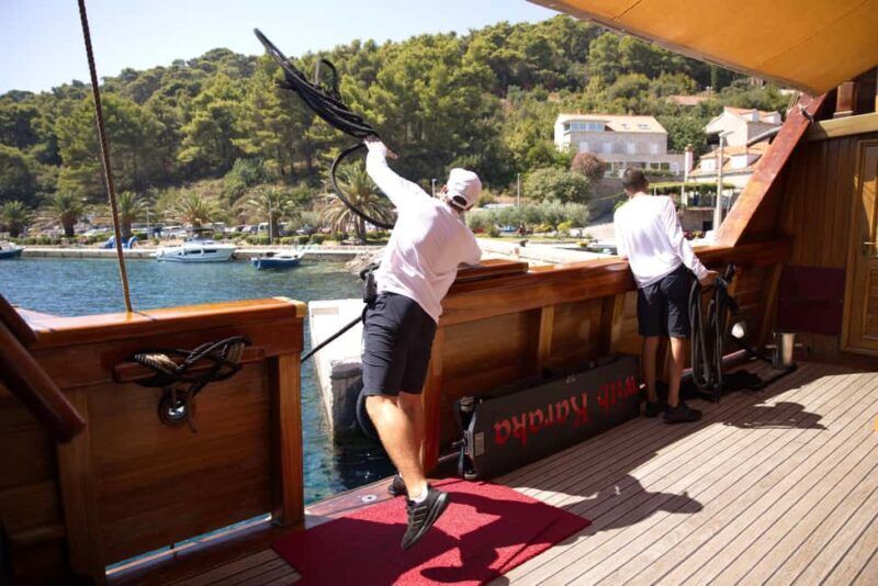 Dubrovnik: Elaphiti Island Luxury Pirate Ship Cruise - Authenticity & Value