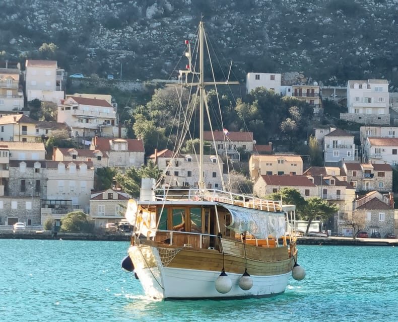 Dubrovnik: Elaphiti Islands Boat Cruise with Lunch & Drinks - Who Would Love This Tour?