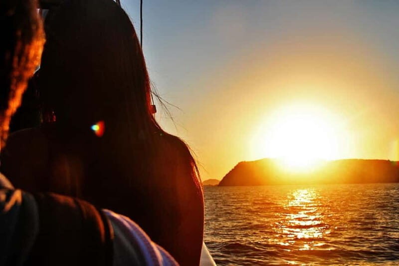 Dubrovnik: Guided Sunset Sea Kayaking Tour with Wine - Key Points