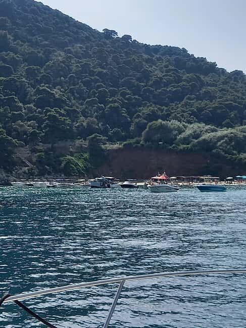 Dubrovnik: Hvar Island Luxury Mini Yacht Tour - Who Will Love This Tour?