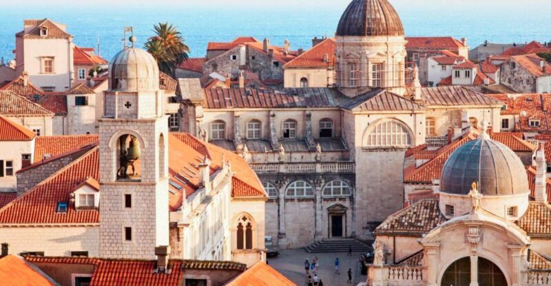 Dubrovnik: Old Town Walking Tour - Who Should Book This Tour?