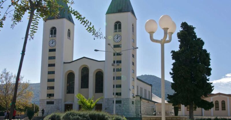Dubrovnik: Private Day Trip to Medjugorje with Hotel Pickup - The Benefits and Limitations of the Private Experience